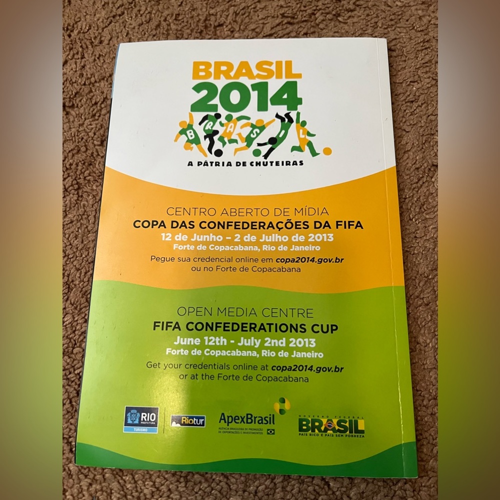 Guia do Rio Brazil - 2013 FIFA Confederations Cup Magazine